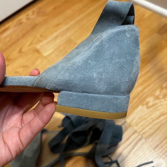 Stuart Weitzman Corbata Suede  Sandals Size 8.5 - Picture 11 of 12